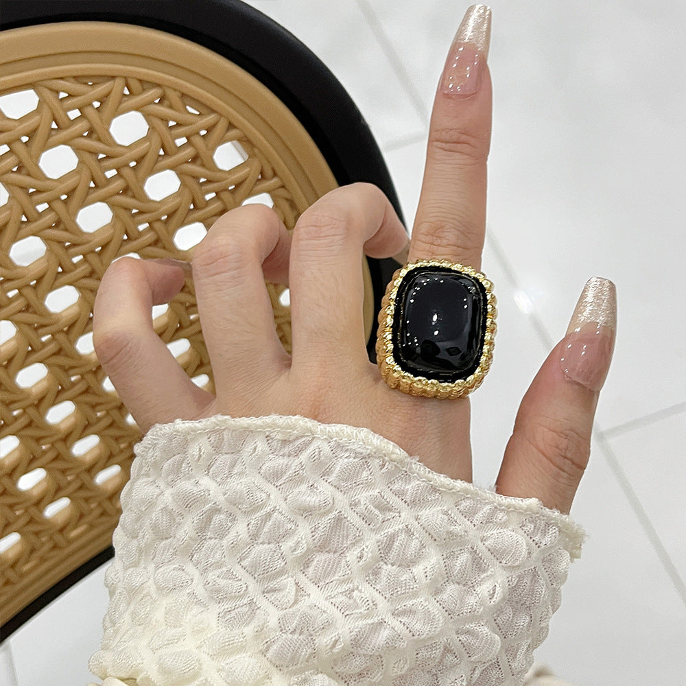 Large square resin open ring for women European and American light luxury niche high-end index finger ring retro design ring
